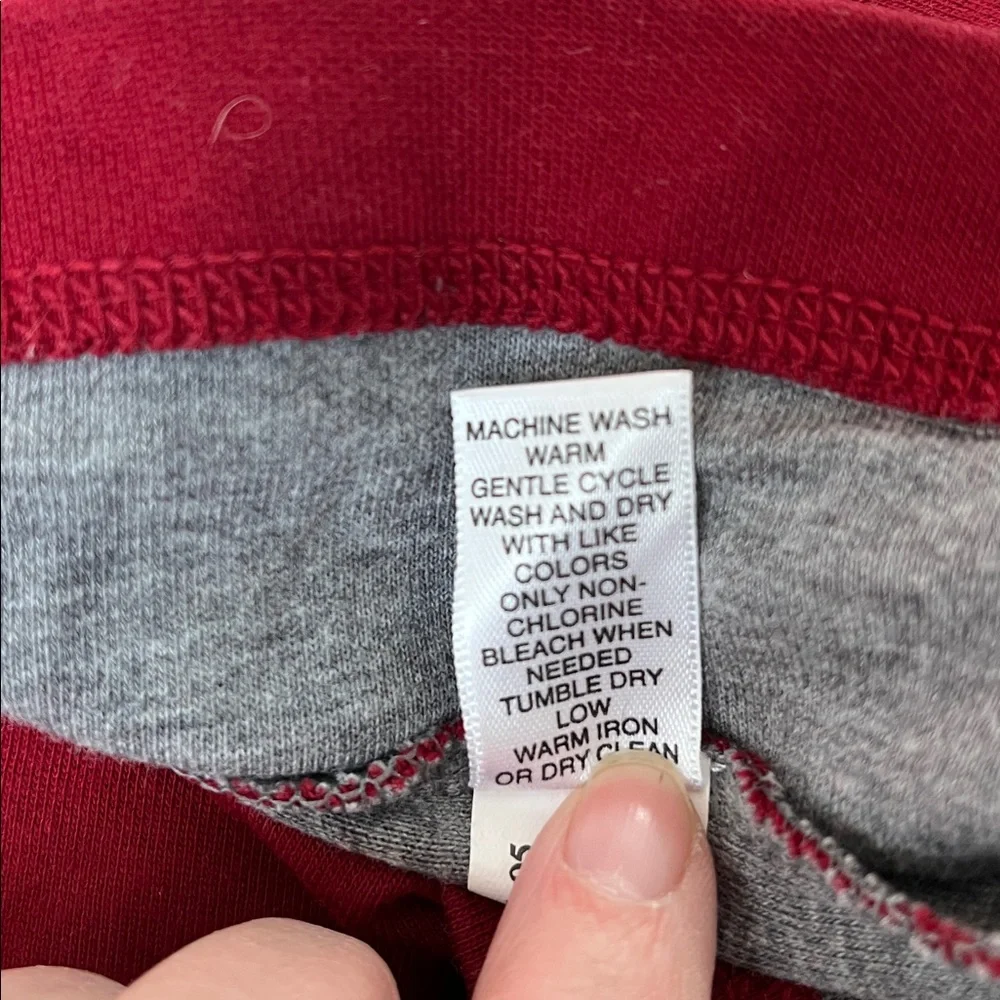 Banana Republic Men’s Red V-neck Cotton Athletic Casual Sweatshirt Size L